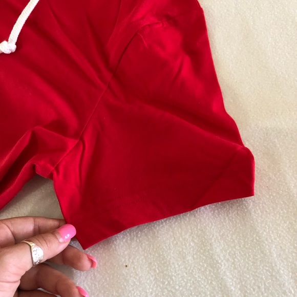 NWOT VS PINK Wisconsin Badgers Jump Around Tee | M - Picture 6 of 10